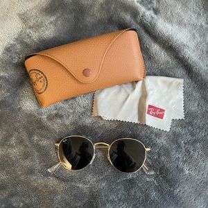 Ray-Ban Round sunglasses
